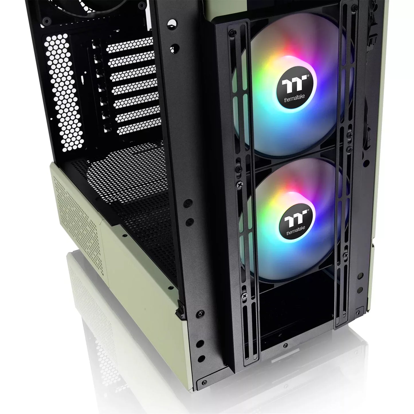 Thermaltake Ceres 300 TG