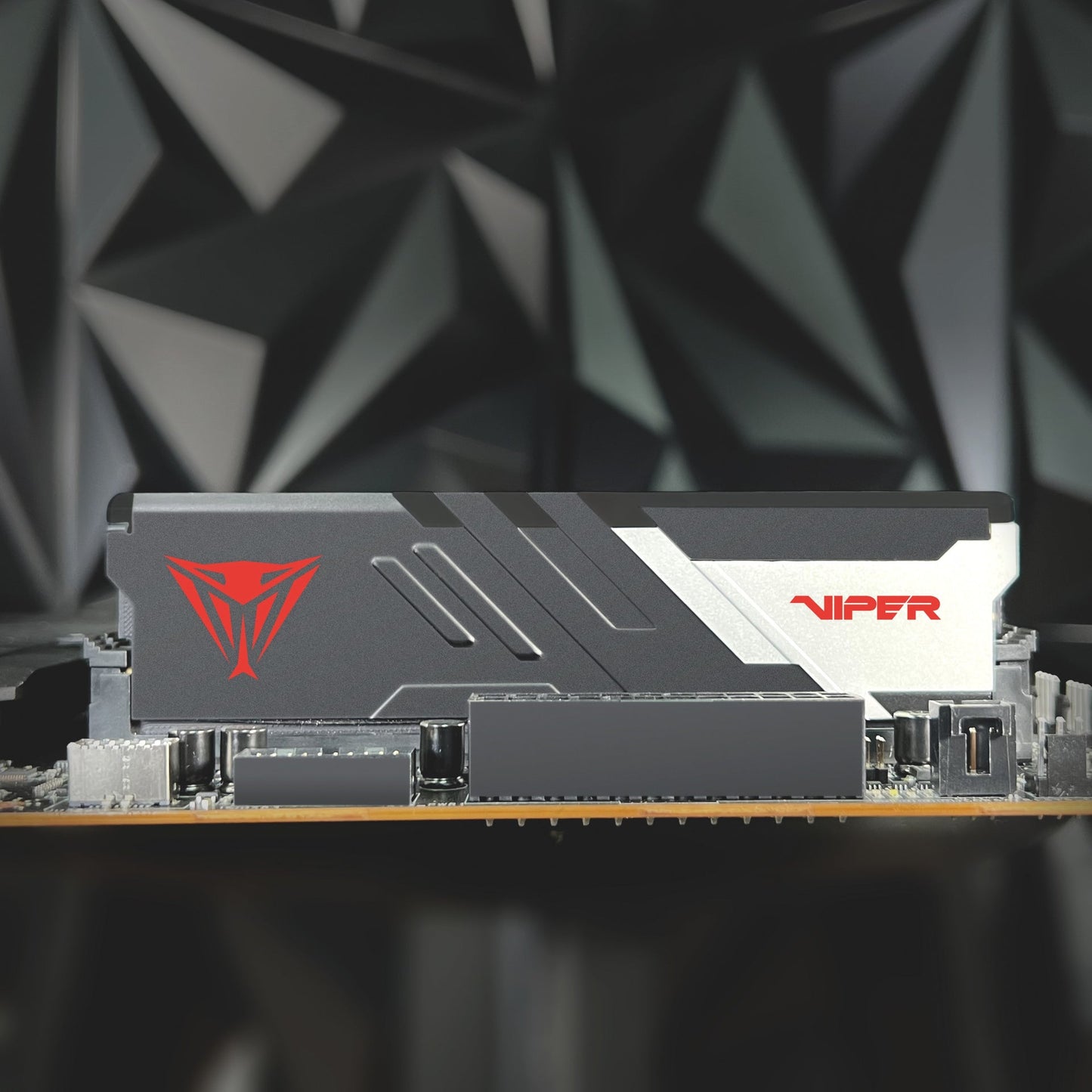 288-pin DIMM