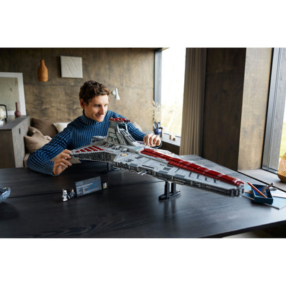 LEGO Star Wars Venator-Class Republic Attack Cruiser™