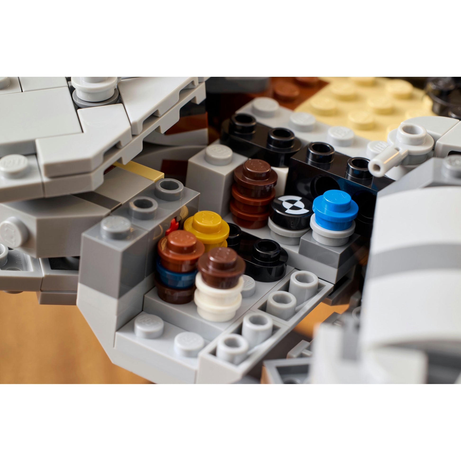 LEGO Millennium Falcon™