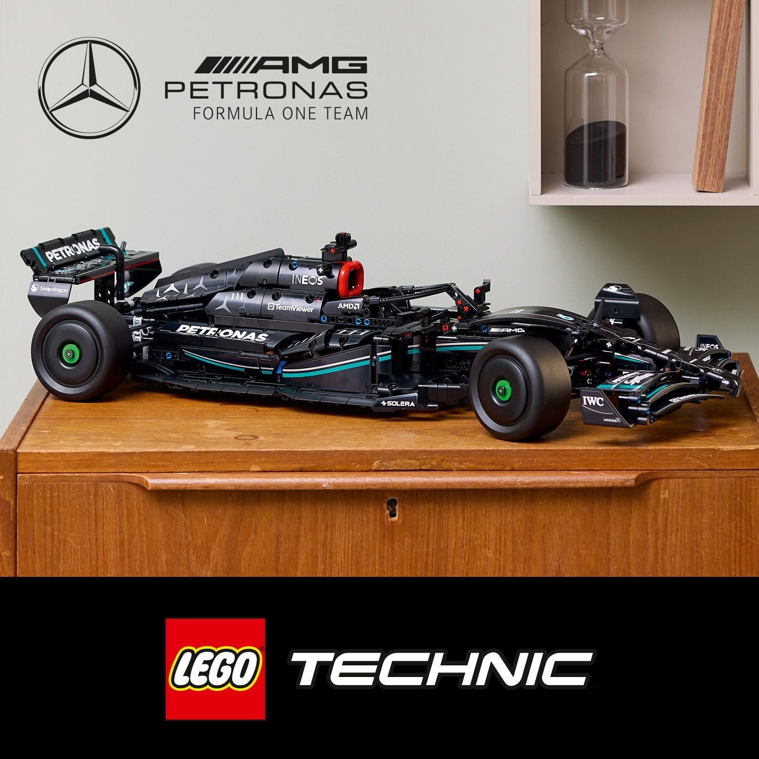 LEGO Mercedes-AMG F1 W14 E Performance