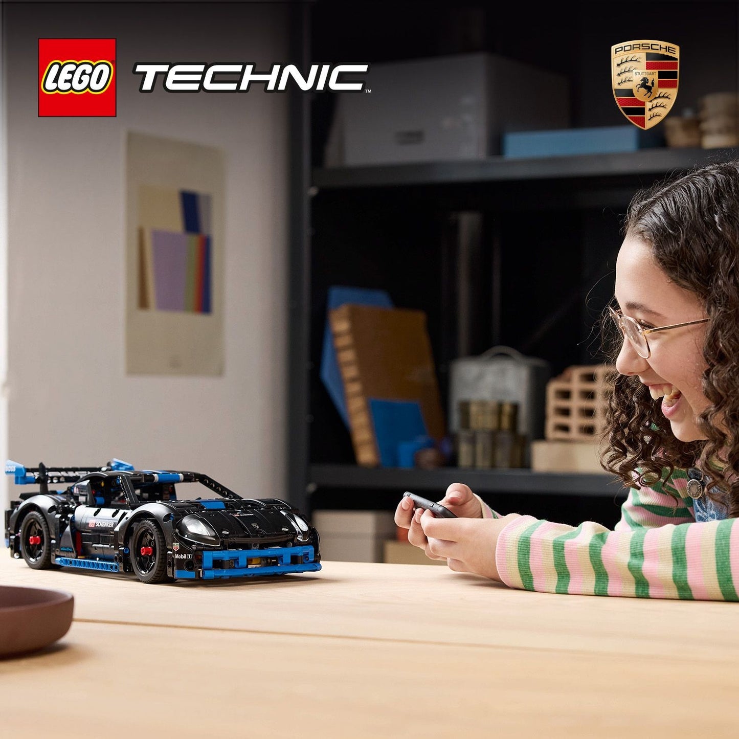 LEGO Porsche GT4 e-Performance Race Car