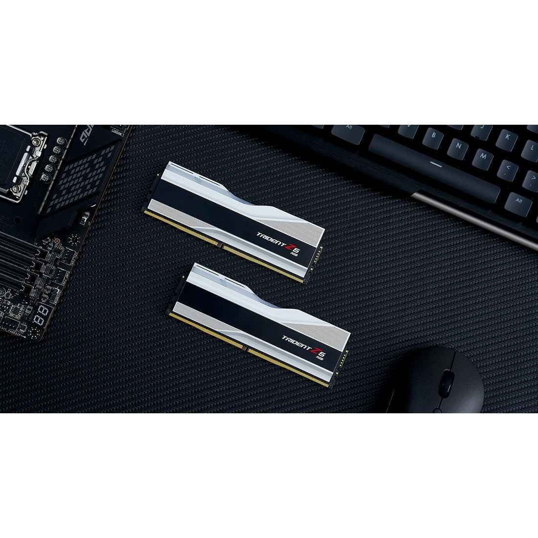 G.Skill Trident Z RGB F5-6000J3238F16GX2-TZ5RS memory module