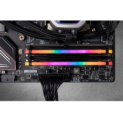 Corsair Vengeance RGB CMW16GX4M2C3600C18 memory module