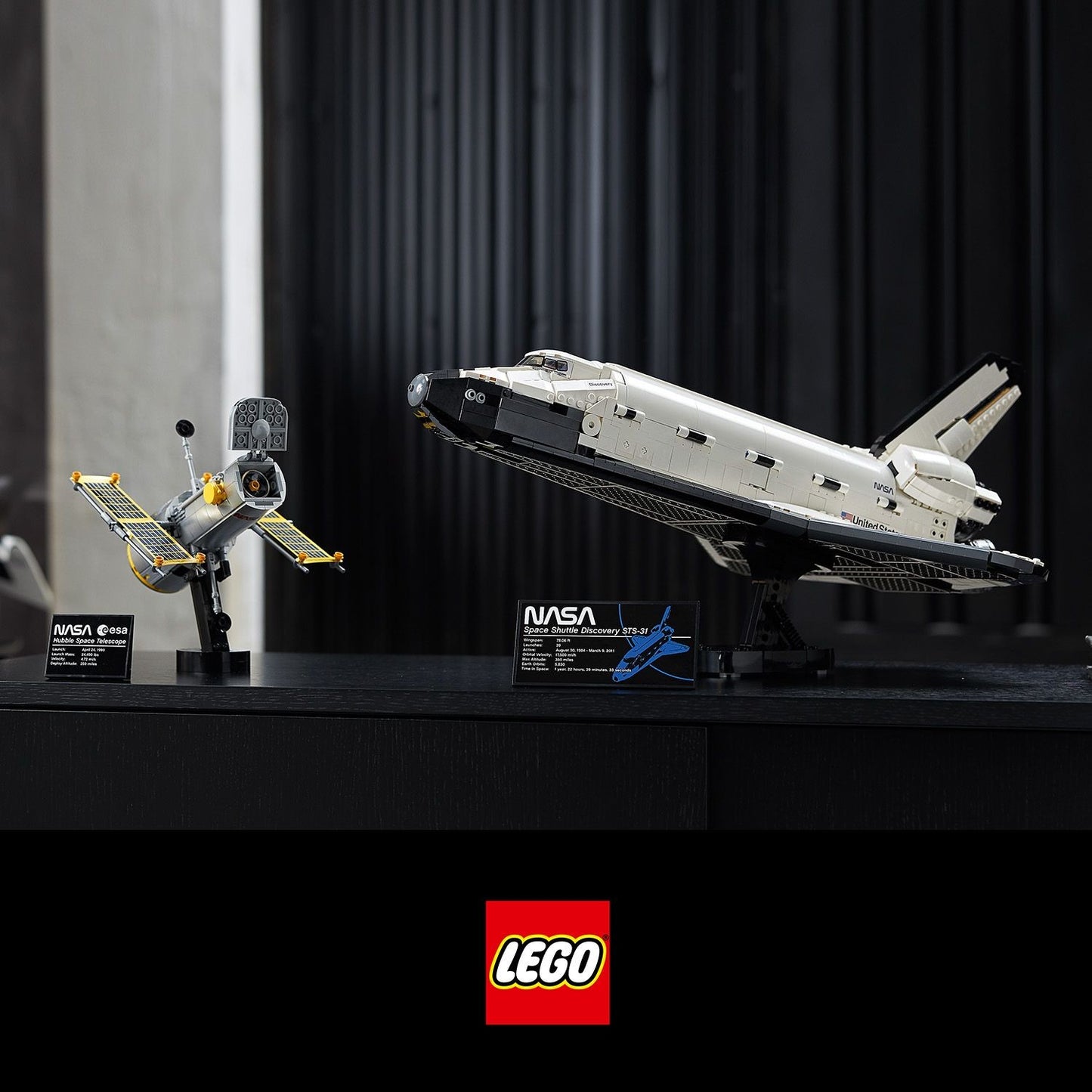 LEGO Creator Expert NASA Space Shuttle Discovery