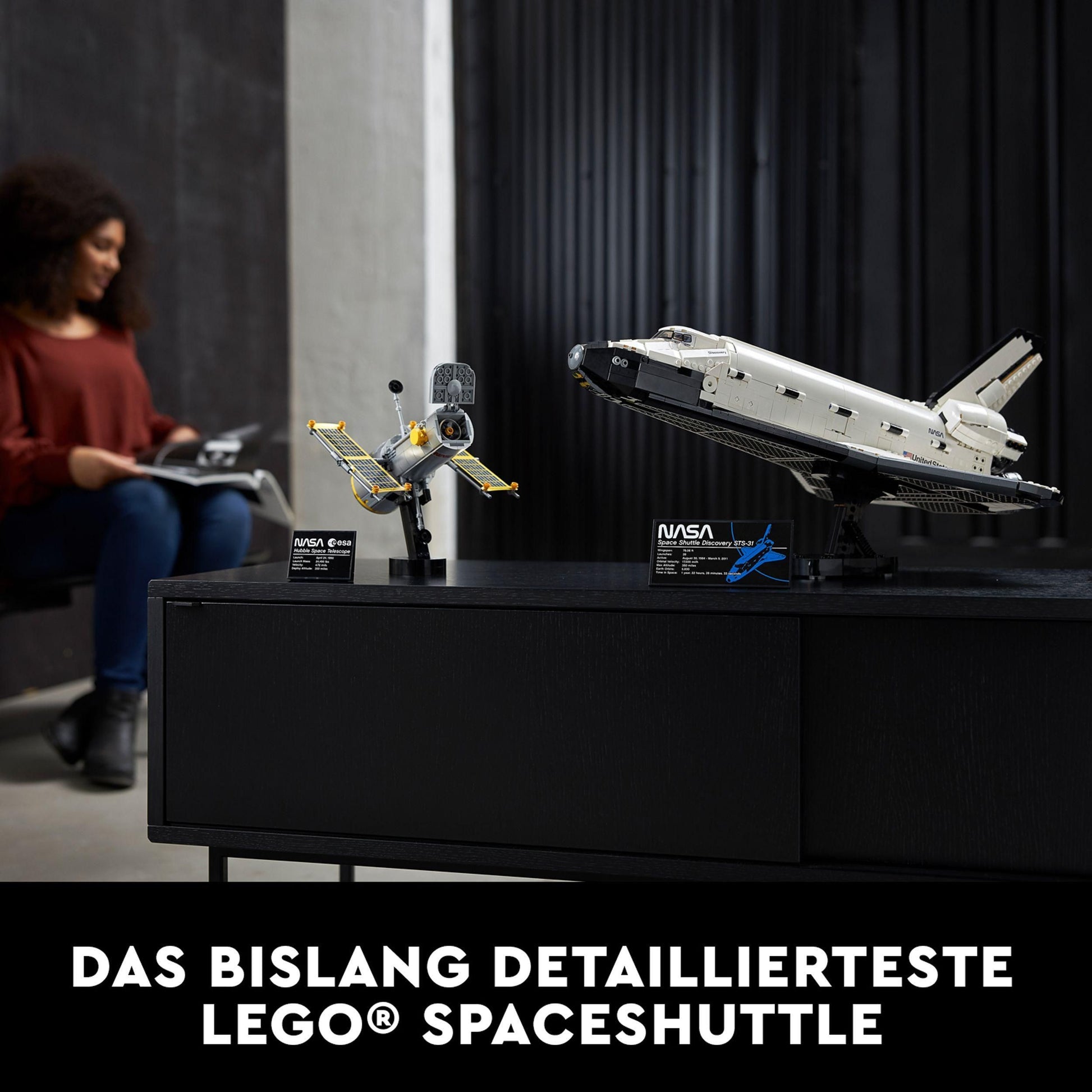 LEGO Creator Expert NASA Space Shuttle Discovery