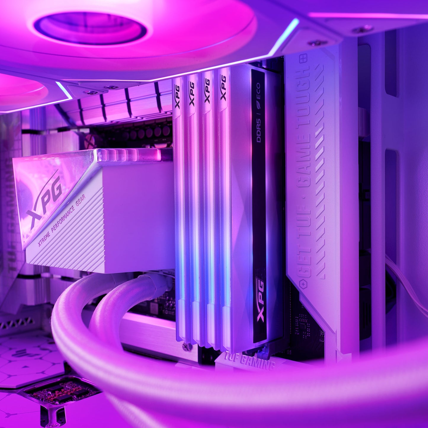 Módulo de memoria XPG LANCER RGB DDR5